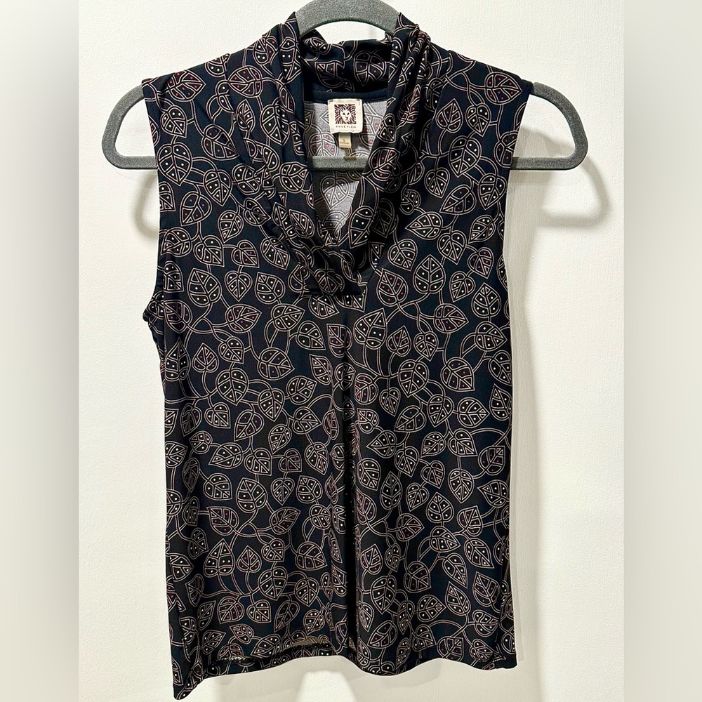 Anne Klein Leaf Patterned Sleeveless Blouse Women’s Size Small
